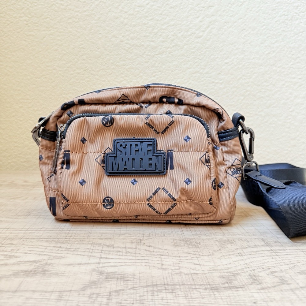 Steve Madden Small Brown Print Crossbody Bag Multi Compartment Black Strap